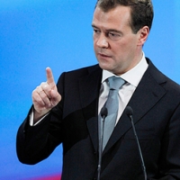Медведев раскритиковал механизм общественного обсуждения госзакупок