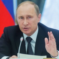 Владимир Путин советует пользоваться Яндексом, а не Google