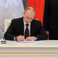 Владимир Путин подписал закон о преференциях для российского ПО при госзакупках