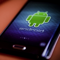 Google начал рассылать уведомления о возможности смены в Android сервисов по умолчанию – как предписала ФАС