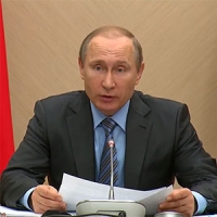 Владимир Путин поручил поддержать проекты по разработке и продвижению отечественного софта