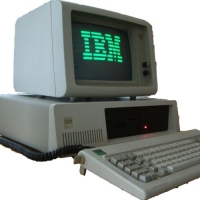 Выручка IBM падает пять лет подряд