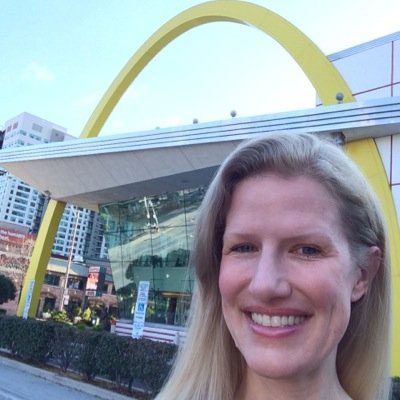 Джулия Вандер-Плёг