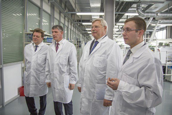 Открытие в Томске завода в Томске радиоэлектроники "Микран"