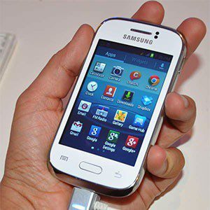 Смартфон Samsung Galaxy Young S6310