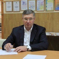 Владимир Якушев
