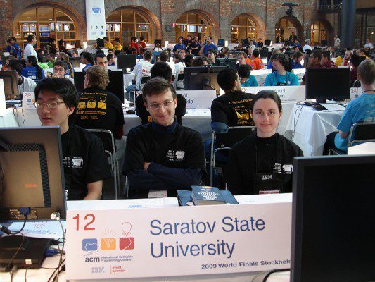 Команда Саратовского университета в финале ICPC 2009. Столгольм