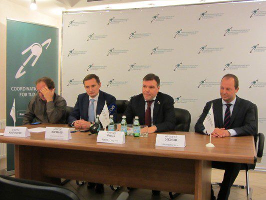 Слева-направо: Андрей Колесников, Андрей Воробьев, Леонид Левин, Алексей Соколов