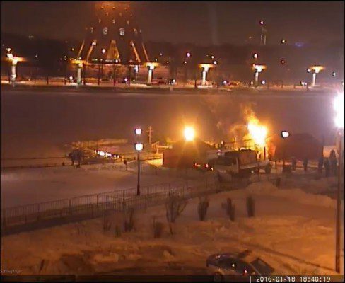 Вид на крещенскую купель на Останкинском пруду