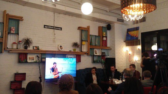 Orange Business Services обеспечил дальневосточных рыбаков спутниковой связью и организовал им «Офис в море»