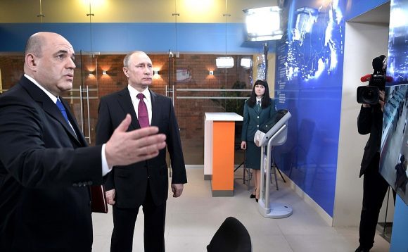 Глава ФНС доложил Владимиру Путину об итогах применения IT в работе ведомства