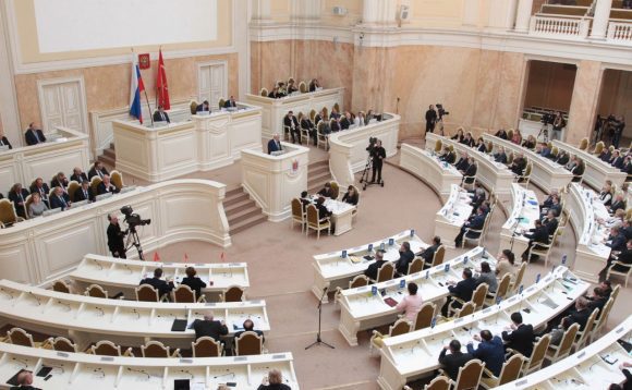 Губернатор Санкт-Петербурга: Минувший год был успешным в сфере интеграции информационных технологий в повседневную жизнь и в систему государственного управления