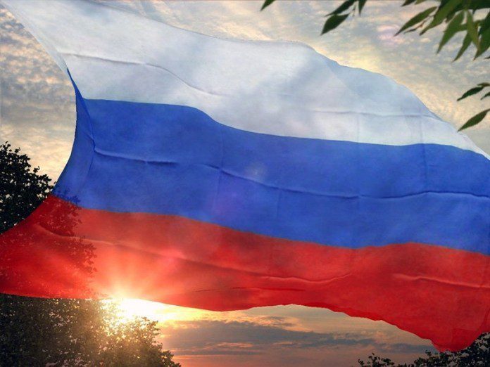 россия флаг