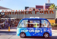 Человеческий фактор стал причиной столкновения беспилотного автобуса и грузовика