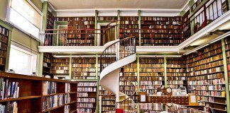 книги маленький книжный магазин
