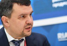 Максим Акимов