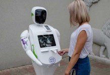 Робот-кассир появился в Ростовском зоопарке