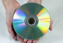 Правительство одобрило законопроект, отменяющий лицензии на изготовление ПО на материальных носителях