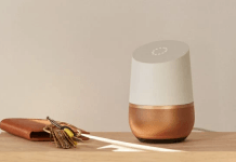 Голосовой помощник Google «подслушивает», эксперты анализируют