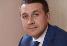 Министр цифрового развития и связи назначен в Оренбургской области и.о. директора департамента информационных технологий Оренбургской области назначен Денис Толпейкин.