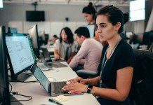 Facebook сообщил о новых функциях пользовательского контроля политической рекламы