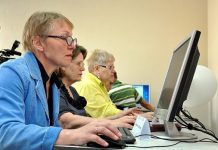 Граждан старше 50 лет будут обучать IT – правительство обновило программу профессионального обучения и дополнительного профобразования