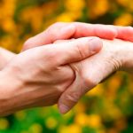 Сервис по оформлению выплат за временную опеку запущен на портале госуслуг