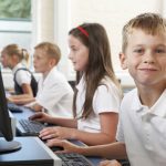 Дать «средним Иванам» выбор – американский дипломат рекомендует агитировать против Путина в «Одноклассниках»