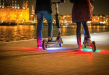 Артём Ермолаев получил долю в компании, предлагающей самокаты напрокат