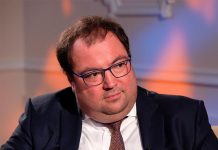 Глава Минцифры попросил у президента РФ поддержки по трём вопросам