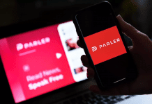 Онлайн-сервис для публикаций, оставшийся у сторонников президента США Трампа, блокирован Amazon, Google и Apple