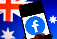 Британский регулятор оштрафовал Facebook на 69,6 млн долларов