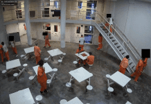 В США скомпрометирована облачная система видеонаблюдения – хакеры получили доступ к камерам в школах, тюрьмах и на заводах