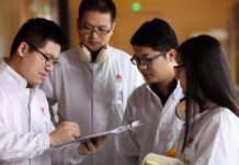 В Китае не хватает кадров для развития индустрии микроэлектроники – СМИ