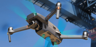 Дрон DJI
