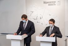 Губернатор Мурманской области Андрей Чибис и президент «Ростелекома» Михаил Осеевский подписали соглашение