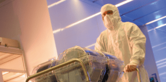 Сотрудник GlobalWafers