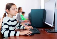 Минпросвещения предложило вести учет участников российского движения детей и молодежи в ГИС «Моя школа»