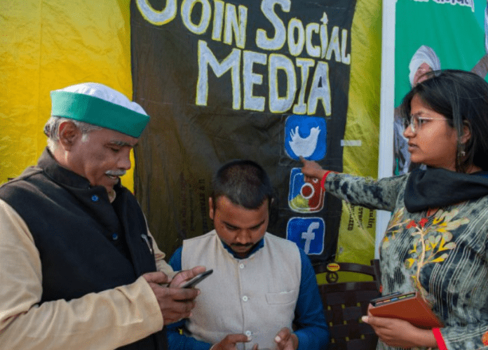 Social media users in India