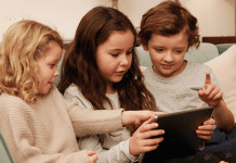 Дети изучают Интернет
