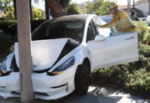 Сотрудник Tesla слил прессе данные о тысячах жалоб на системы помощи водителю — СМИ ДТП с Tesla