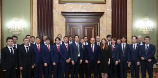 на встрече председателя правительства Михаила Мишустина с победителями международных олимпиад по естественным и точным наукам