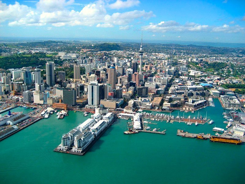 Largest city in new zealand. Окленд новая Зеландия. Южный Окленд. Хаураки Окленд. Окленд новая Зеландия фото.