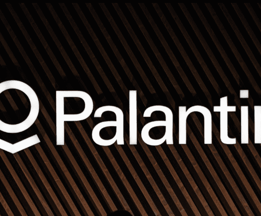Логотип Palantir