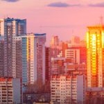 Президент России подписал закон о недискриминационном доступе операторов в многоквартирные дома