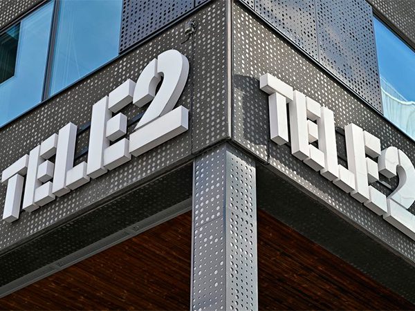   Tele2    -        