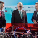 С созданием 50-кубитного ионного квантового компьютера Россия вошла в число мировых лидеров сферы квантовых технологий Квантовый компьютер. Фото (с) РИА Новости, Кирилл Зыков