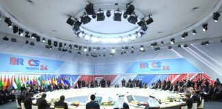 Заседание саммита БРИКС в расширенном составе