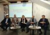 Слева направо: Алексей Щеглов, Антон Огарков, Наталья Касперская, Николай Комлев, Валентин Макаров. (с) D-Russia.ru.