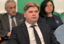 Александр Свистунов